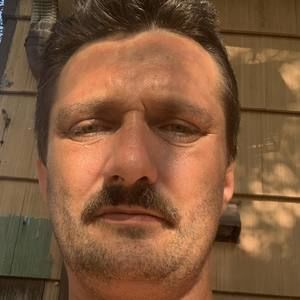 Meet your Posher, Terry